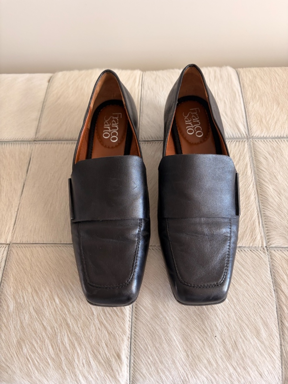 Franco Sarto Forever, Black slip ons